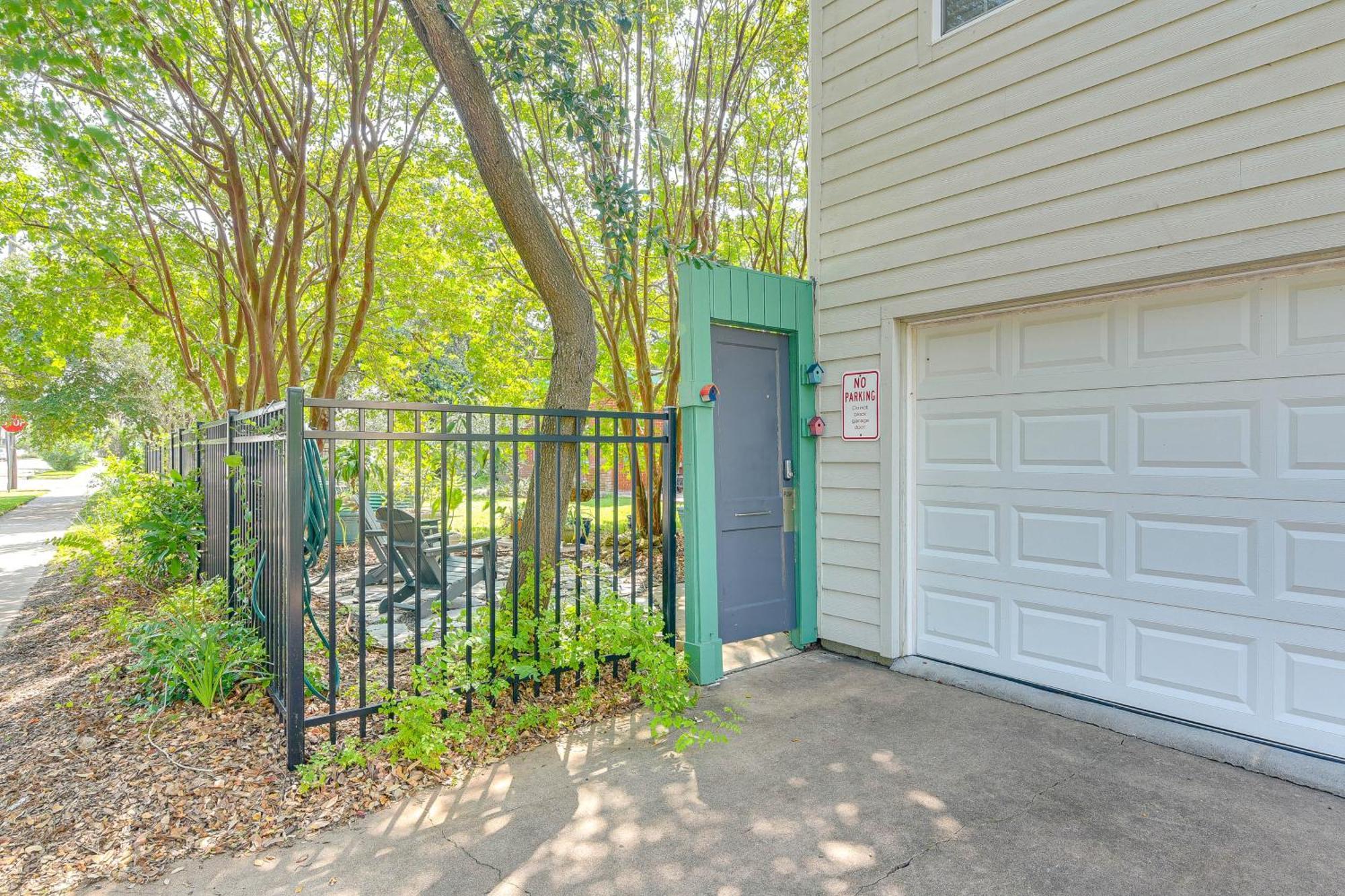 Cozy Galveston Apartment With Private Beach Pass! Esterno foto