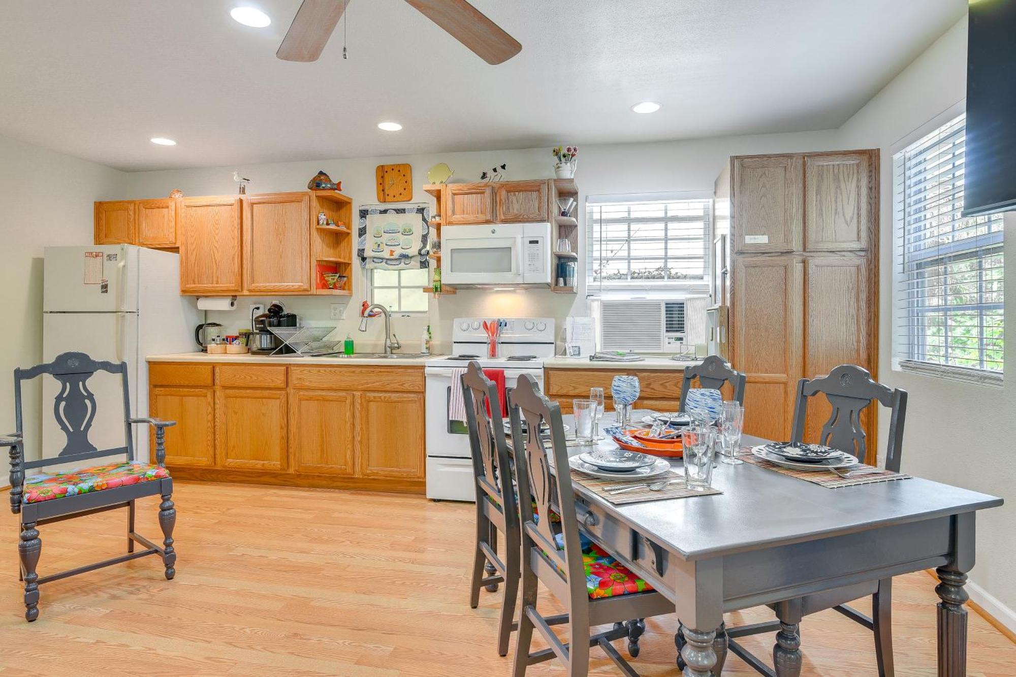 Cozy Galveston Apartment With Private Beach Pass! Esterno foto