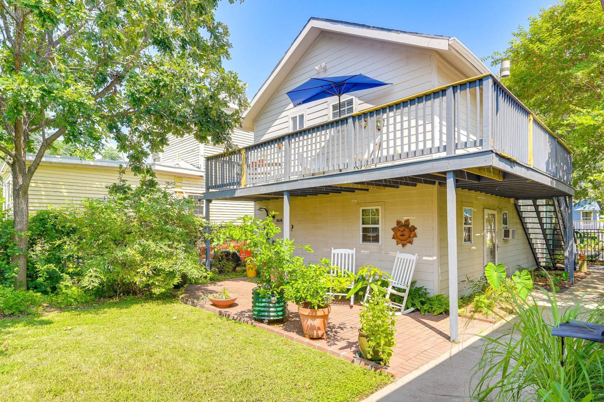 Cozy Galveston Apartment With Private Beach Pass! Esterno foto